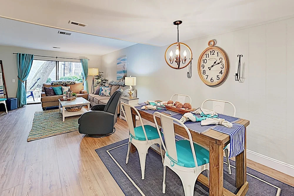 New Listing! Updated W/ Pool - Walk To Beach 3 Bedroom Condo
