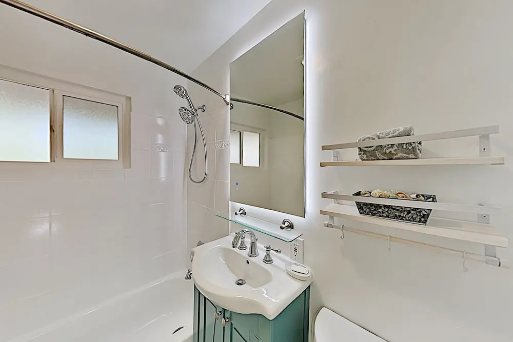 4581poca 2 Bedroom Home