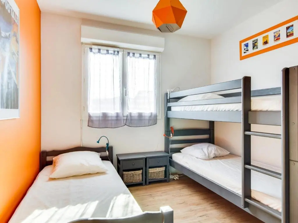 Maison contemporaine Biscarrosse, 7 pers., 3 ch., Wi-Fi, sur terrain 700m², proche activités et plages - FR-1-521-44