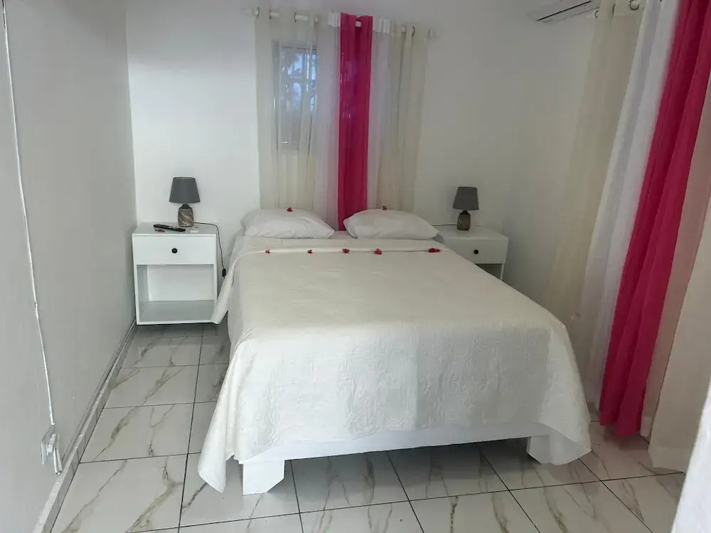 hotel tropicpop