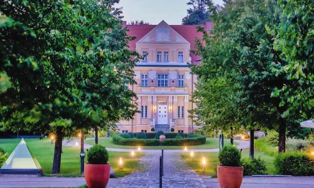 Sunday Resort Rugen 4-bedroom Apartment