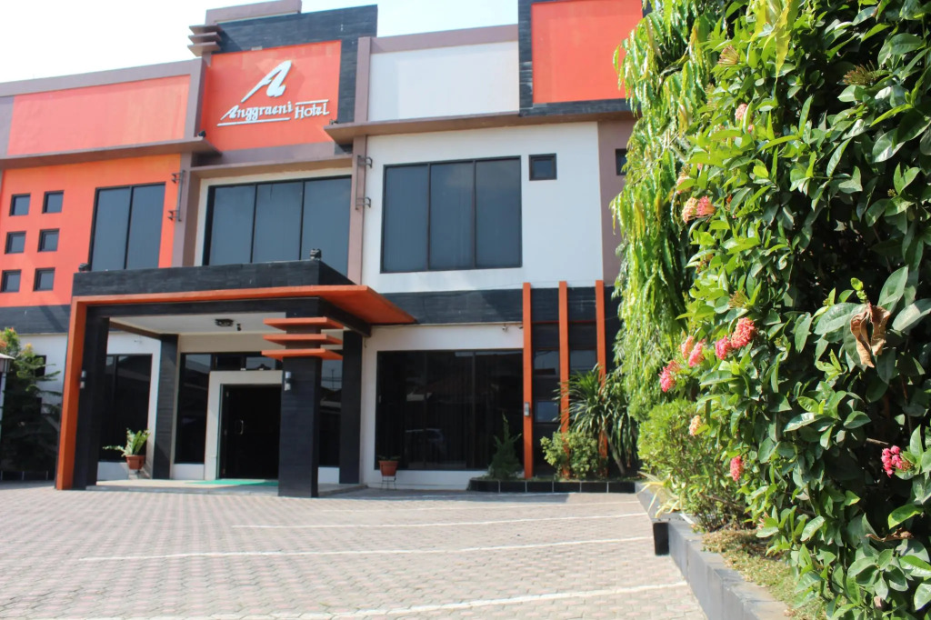 Anggraeni Hotel Ketanggungan