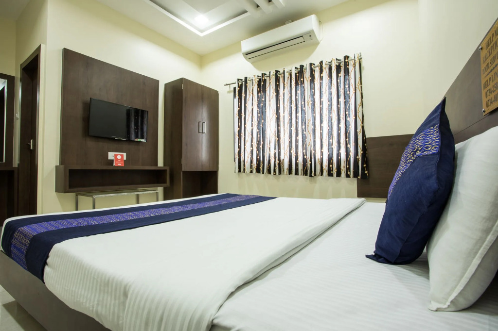 Hotel Satyug