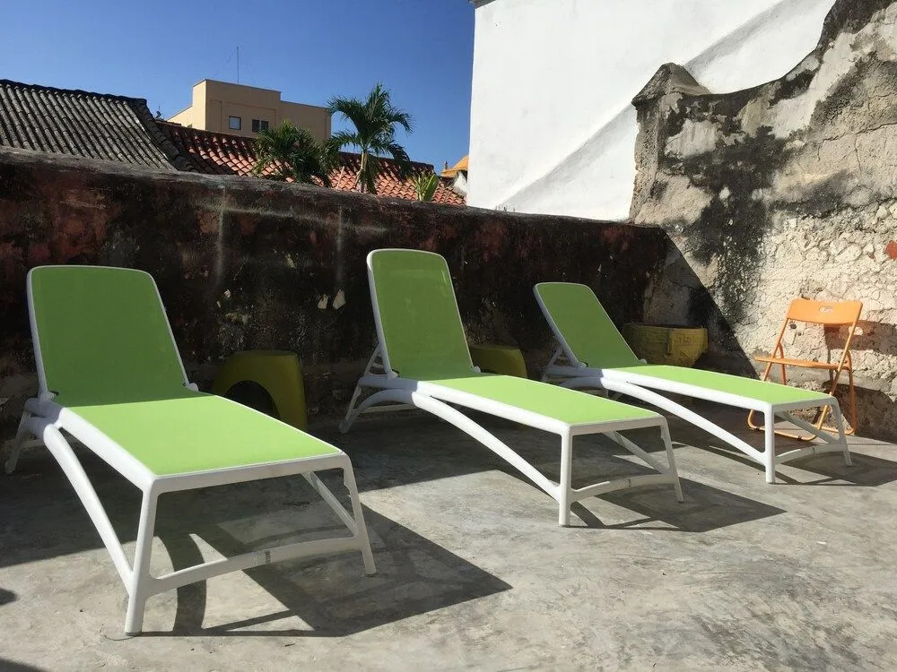 Be Lounge Hostel