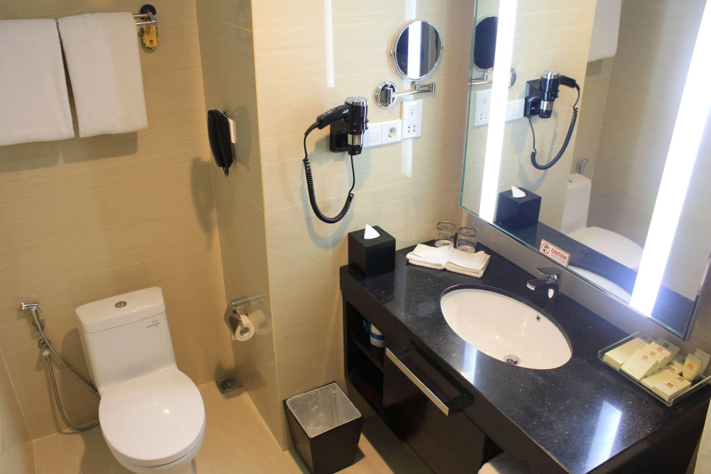 Grand Mercure Solo Baru