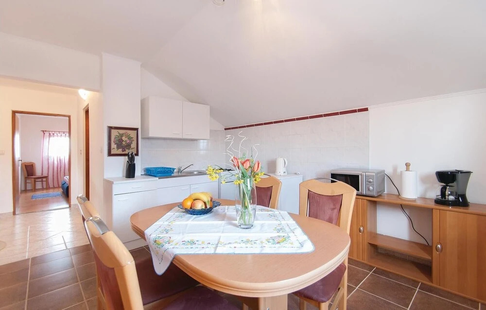 Amazing Home in Rovinj With Wifi and 2 Bedrooms