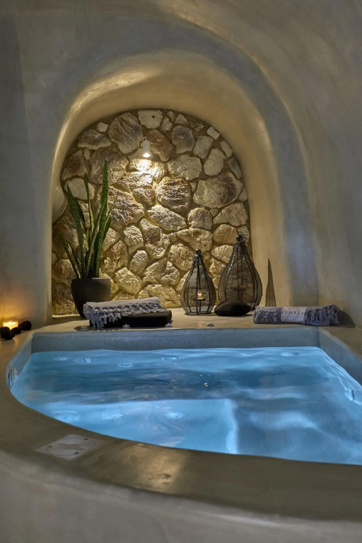 Floria Suites