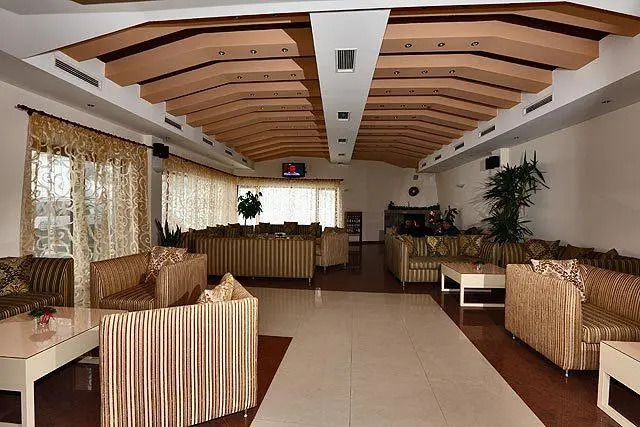 Hotel Redenka Holiday Club