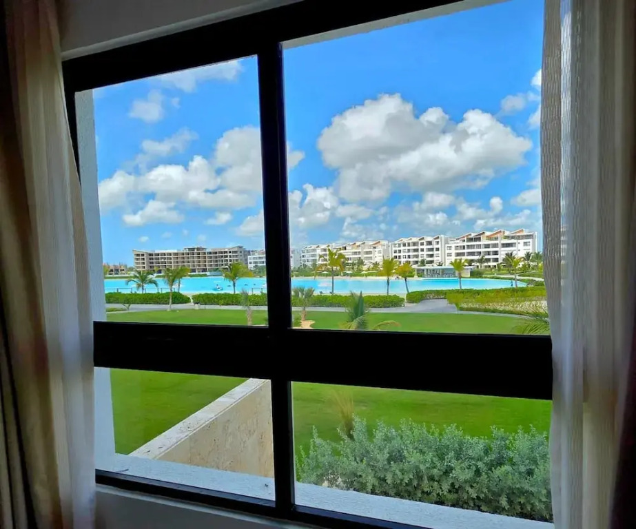 Oasis Turquesa Punta Cana Crystal Lagoon
