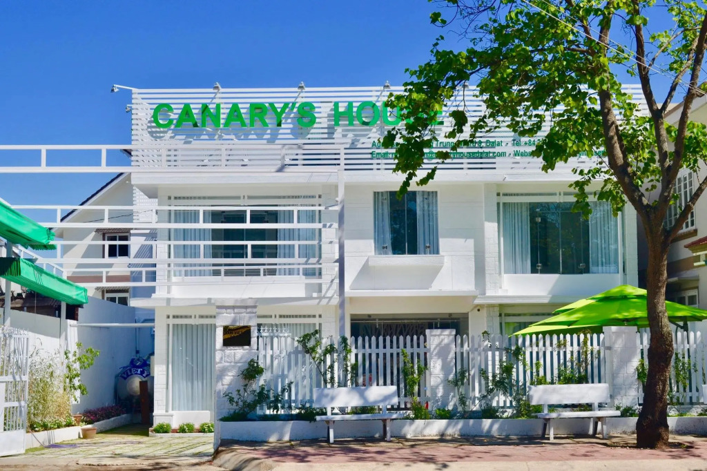 Canary House Dalat Hotel