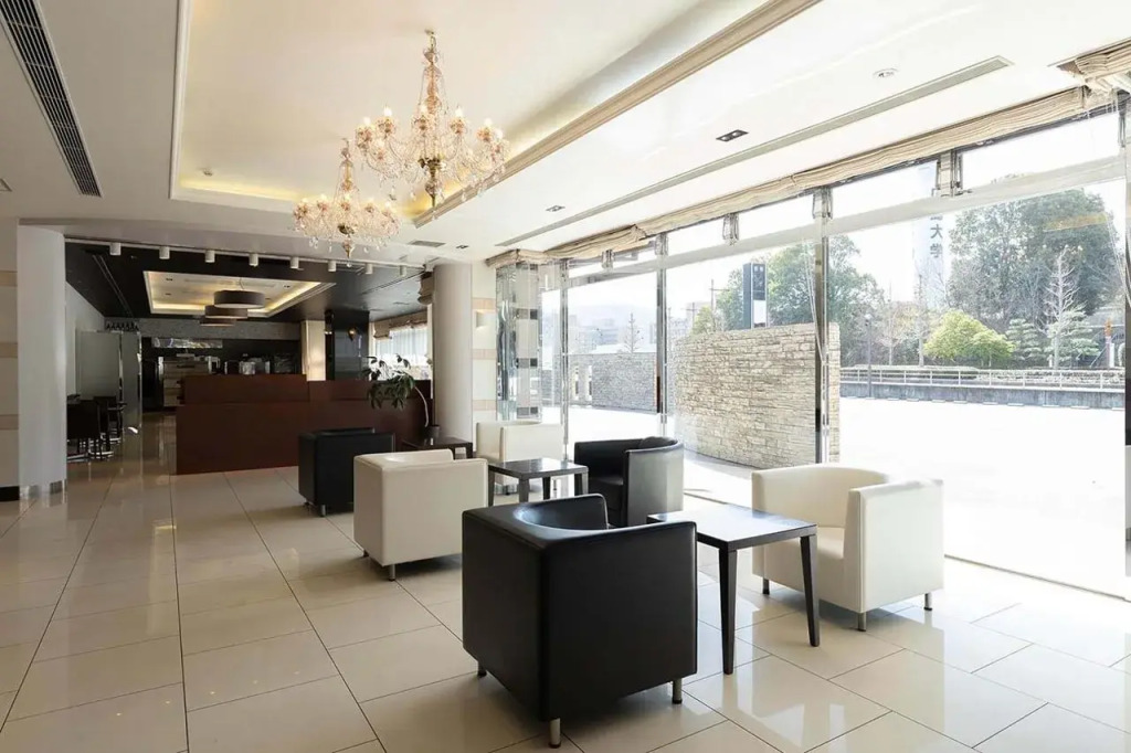Saijo Hakuwa Hotel