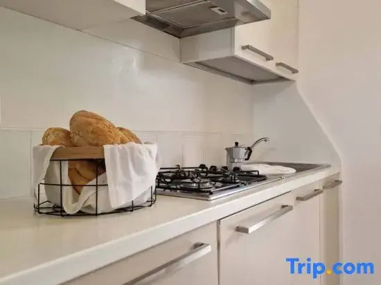 Homely Apartment With Swimming Pool in a Village