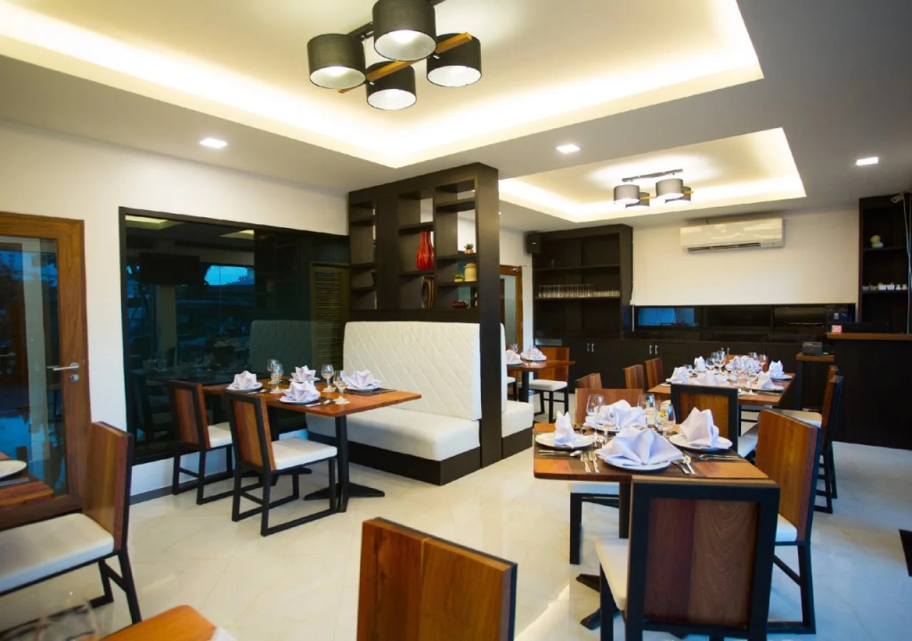 Baitong Hotel