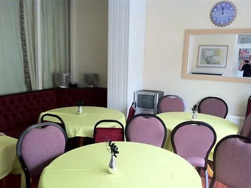 Alfies Hotel