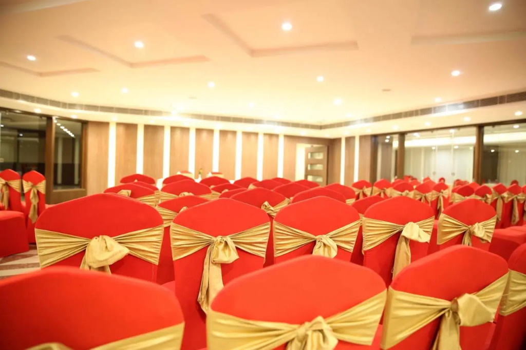 Golden Tulip Jaipur City Center