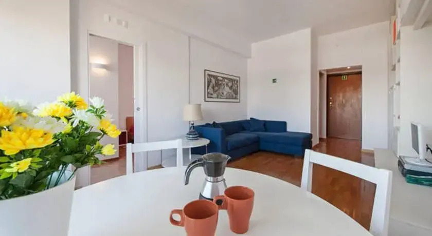 Casa Yolo