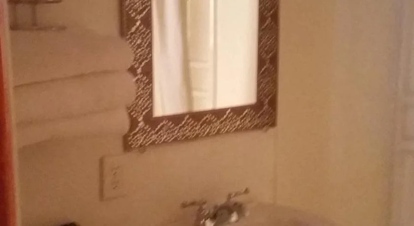 Mystic Valley Inn