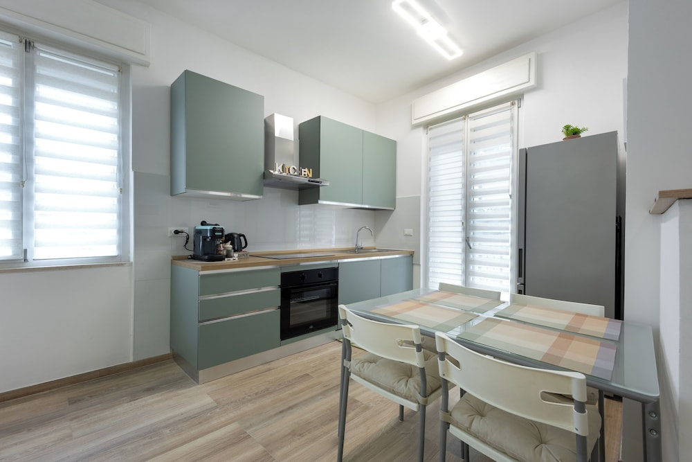 Nadia Flat - 10 minutes from the beach