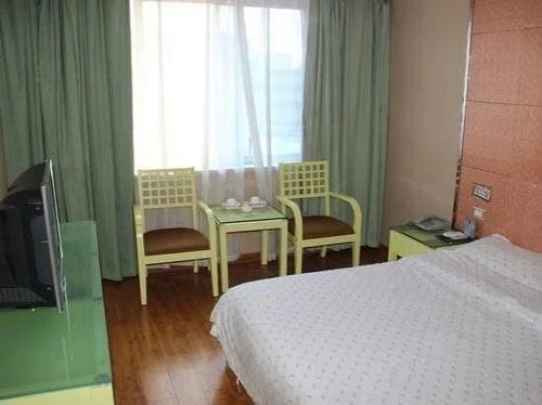 Ji Hotel (Wenzhou Shangjiang Road)