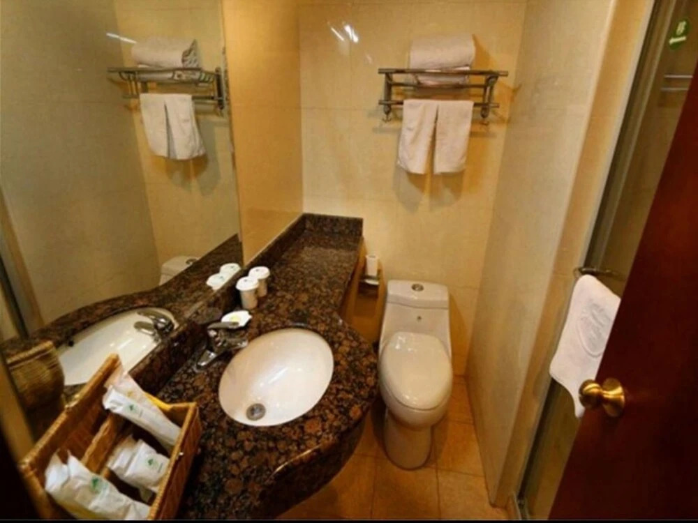 Greentree Inn Shanghai North Bund Business Hotel