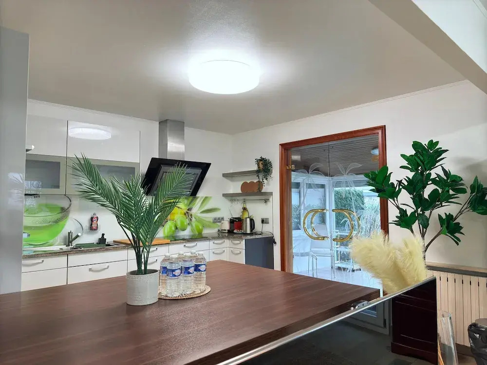 Spacious 4 bedrooms House