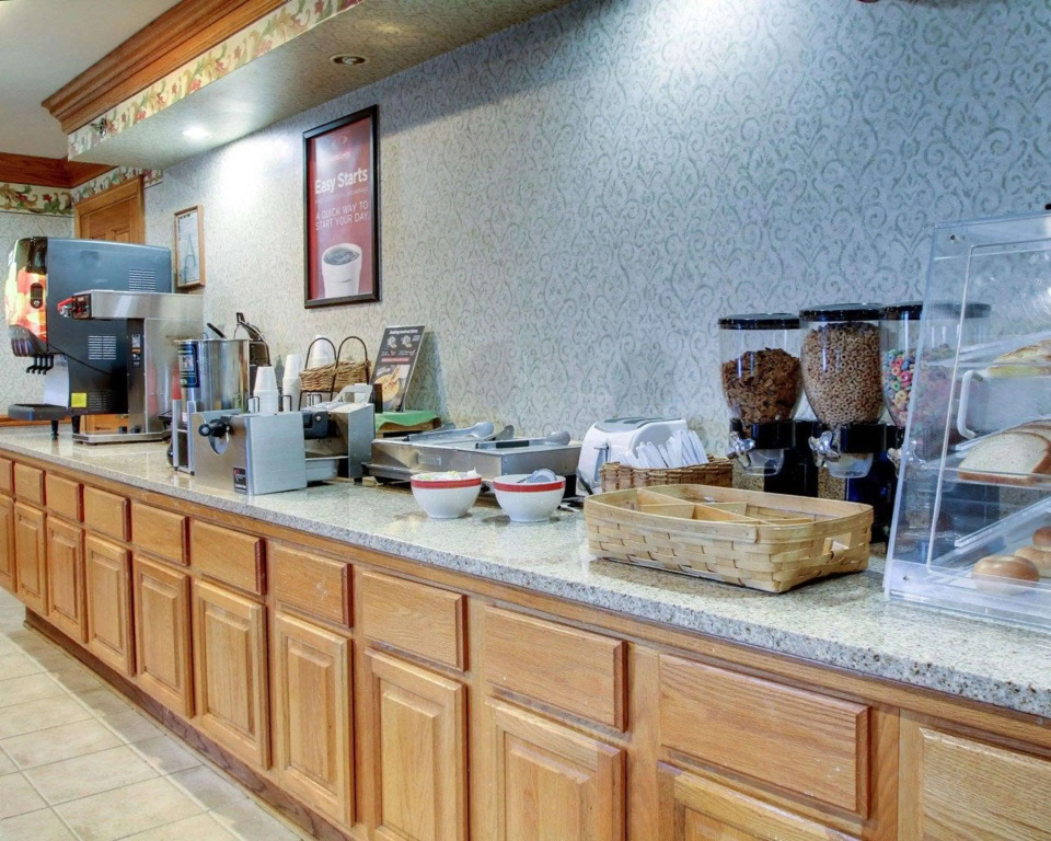 Econo Lodge Inn & Suites Flowood - Jackson Northeast