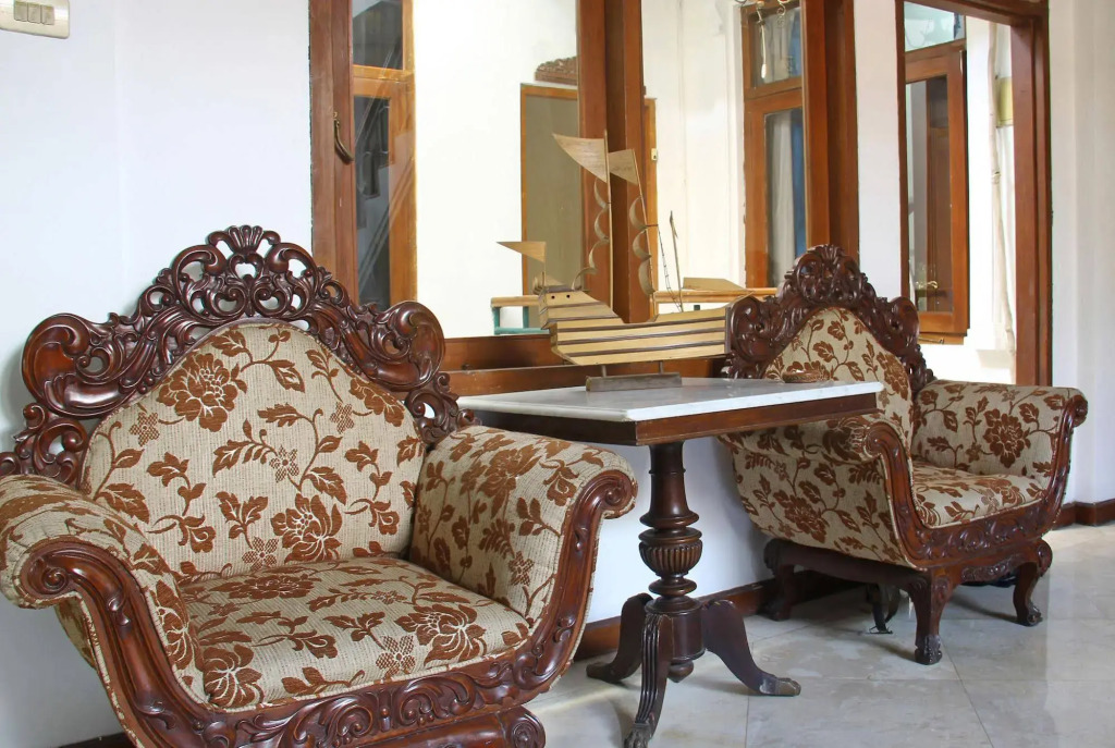 Lombok Ethnic Bandung