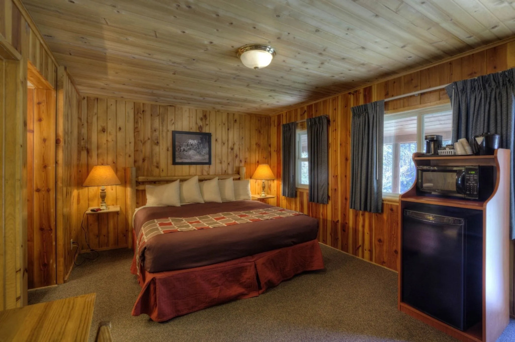 Powder House Lodge