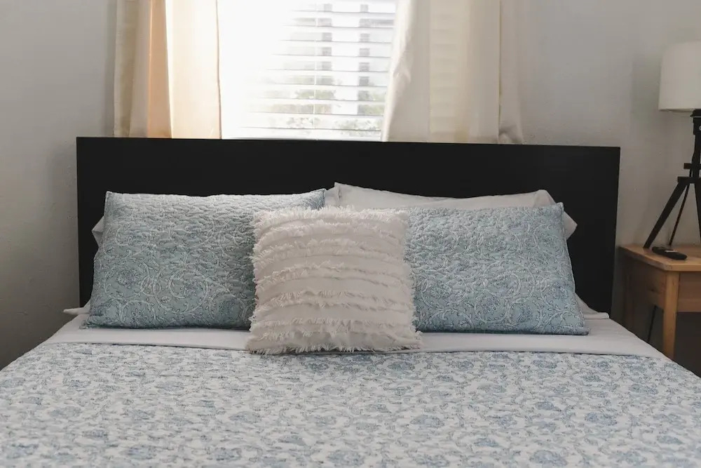 Downtown Jacksonville Retreat Pet-friendly With Hot Tub & Backyard Oasis