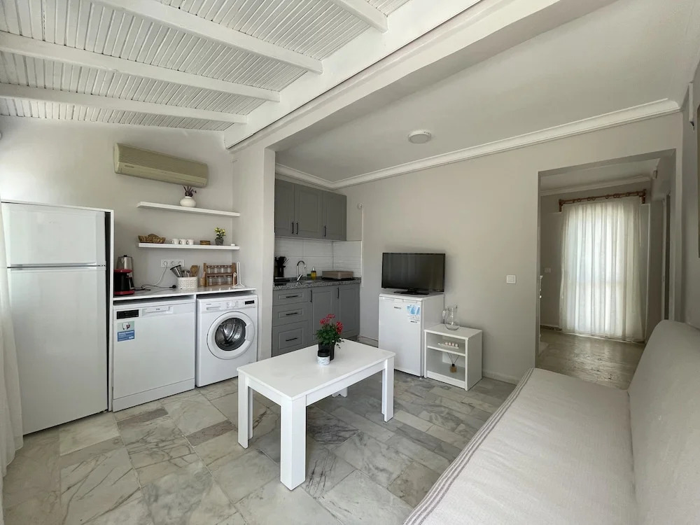 Sun Beach Villas