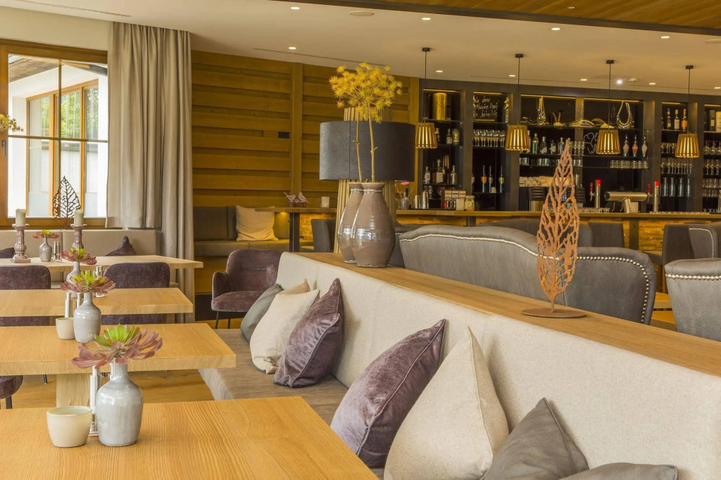 PUR Suites & Chalets