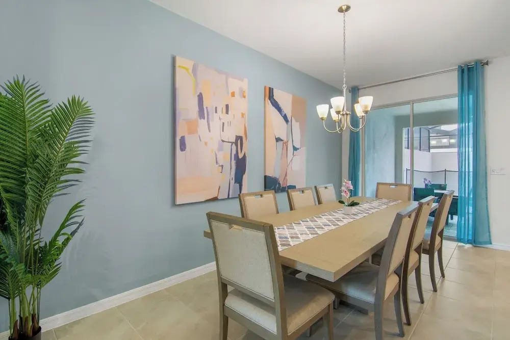 Orlando Adventure Awaits 4BR Townhouse