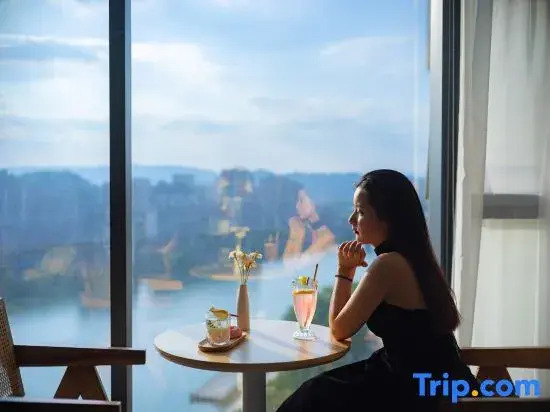 Zhangjiajie Fanbowan Hotel (Tianmen Mountain National Forest Park Dayong Ancient City Branch)