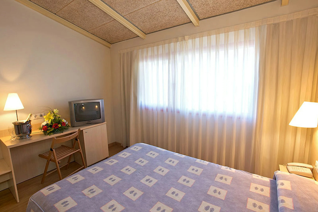 Hotel Basic