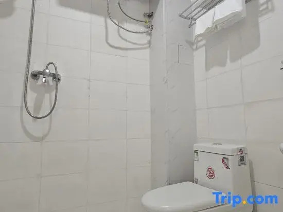 Changhai Guanglu Island Shuangquan Hotel