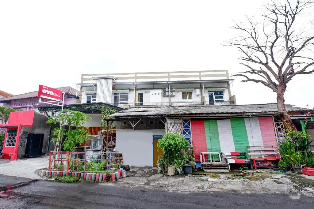 OYO 2782 Puspa Residence