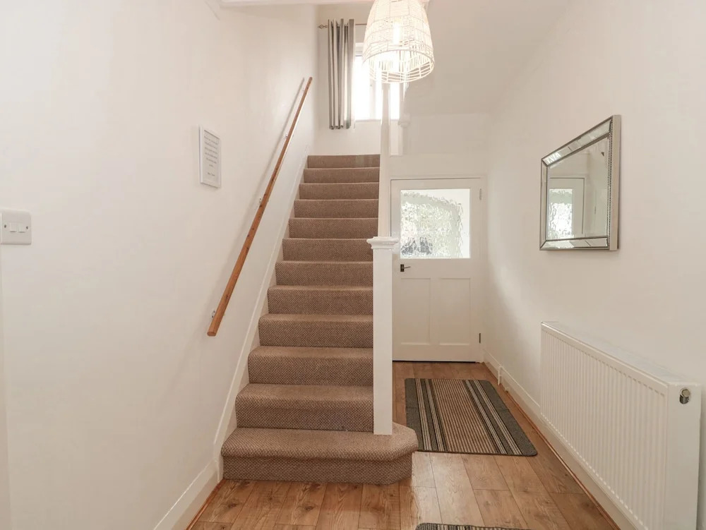 2 Moorlands