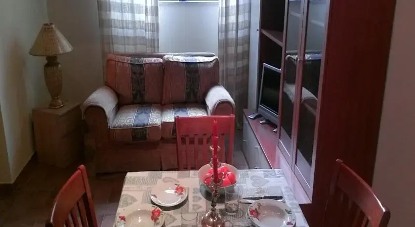 SweetRome Apts