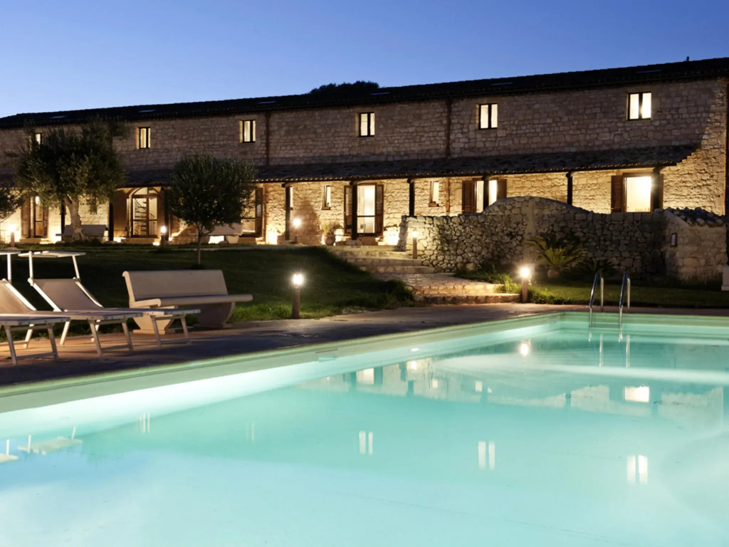 Comfortable holiday home in Modica with shared pool