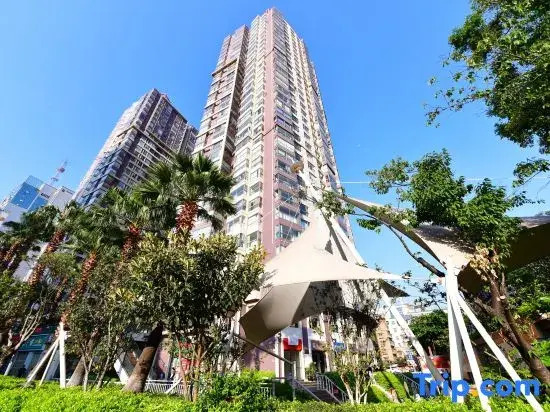 Orange and Tangerine Homestay (Nanping Pedestrian Street, Chuanxin Drum Tower Metro Station Branch)