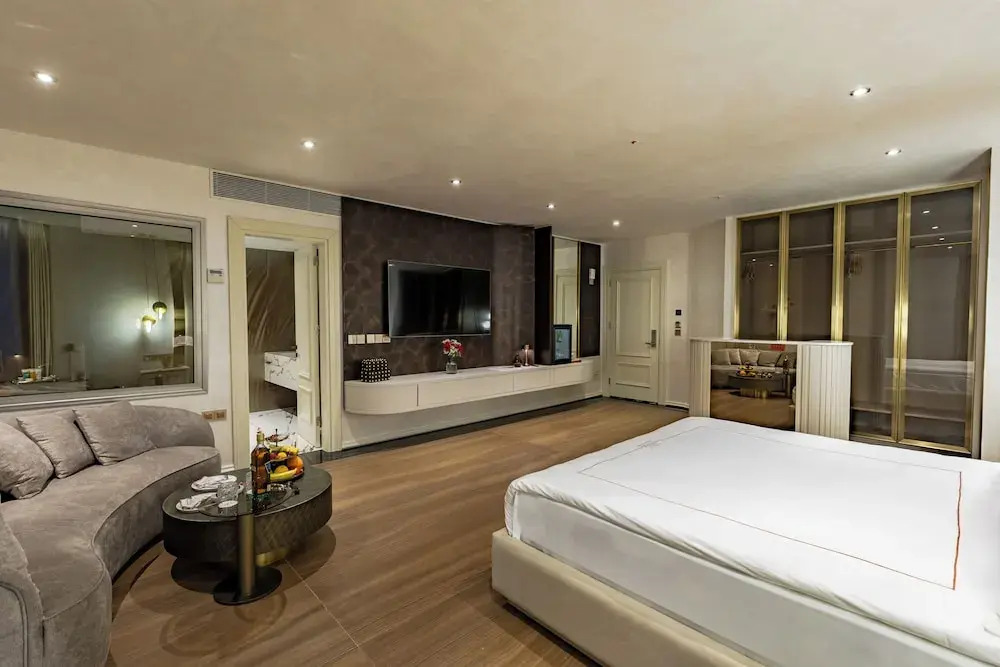 Grand Opera & Casino & Spa