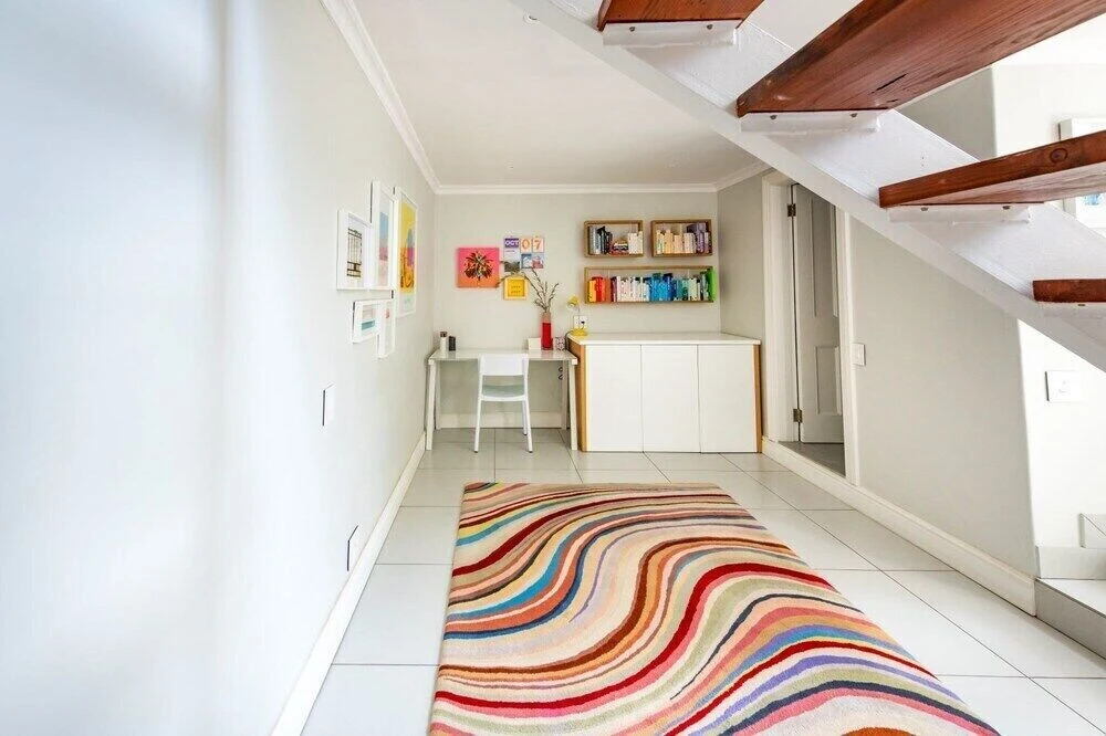 2 Bedroom Home in Fresnaye Cape Town