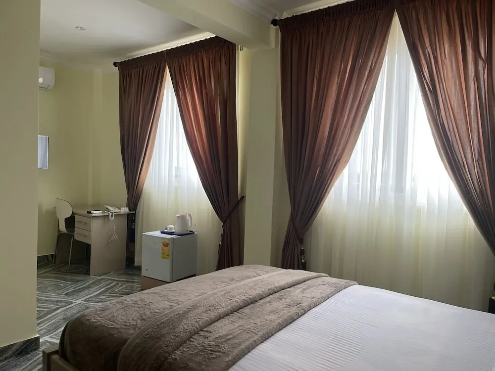 Exotic Palace Hotel