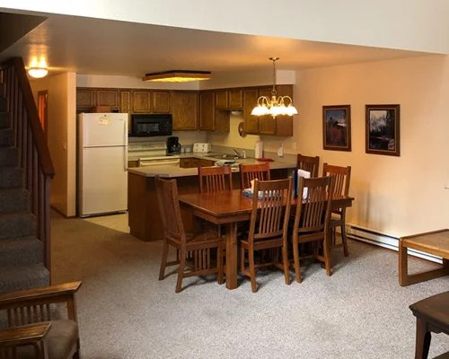 The Aspens and Aspen Village Timeshares
