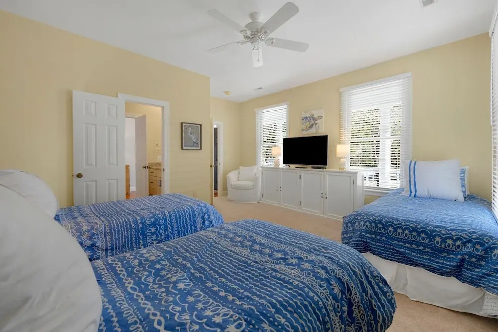 Serene Golf Course Retreat Nestled In The Heart Of Debordieu 3 Bedroom Home by Peace Vacations