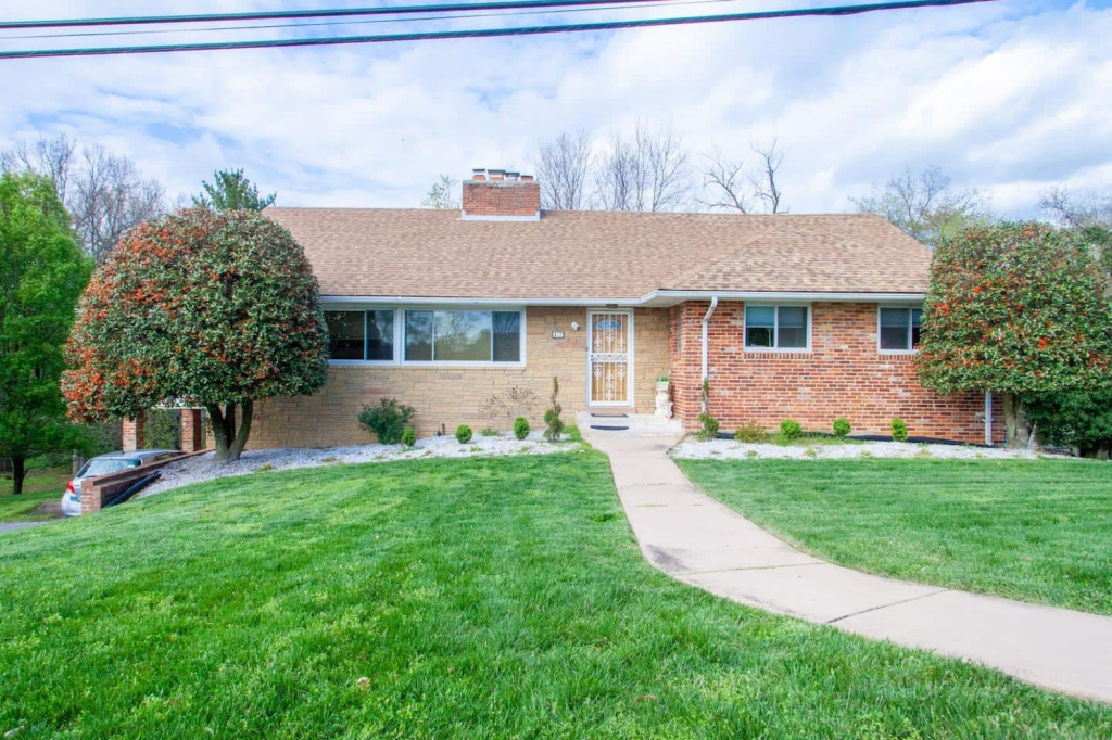 ✫ 3-BR HOME BY NATIONAL HARBOR ✫ MGM Casino ✫ Tanger OUTLETS