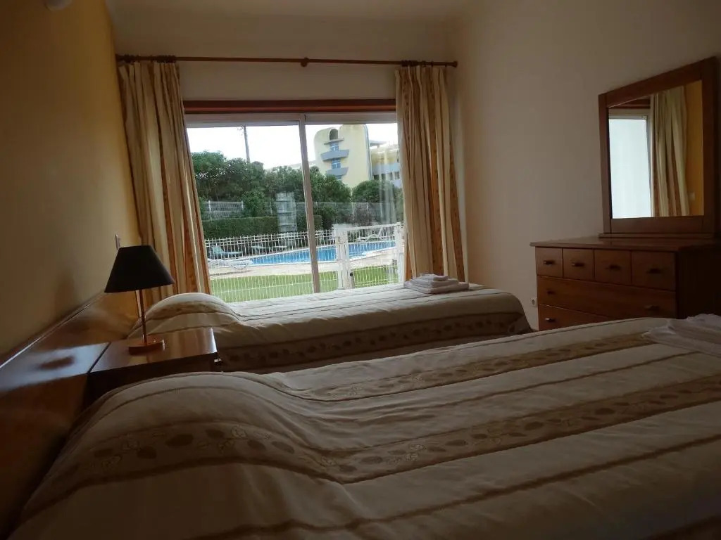 Cardeira Holiday Apartments