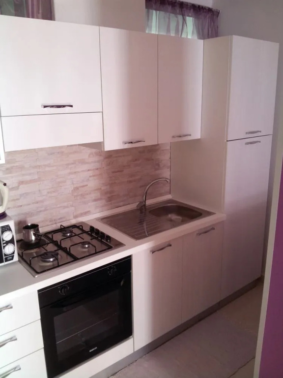 Feel Center Apartments.