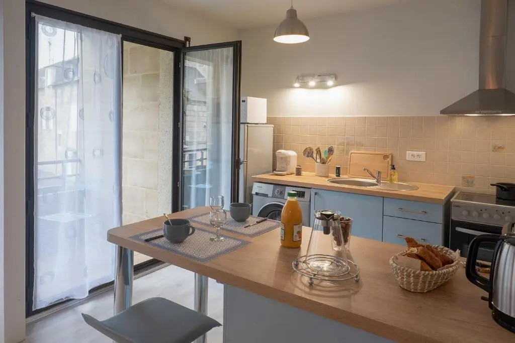 FIRMIN MARBEAU #13 - Espace citadin - 1 Chambre