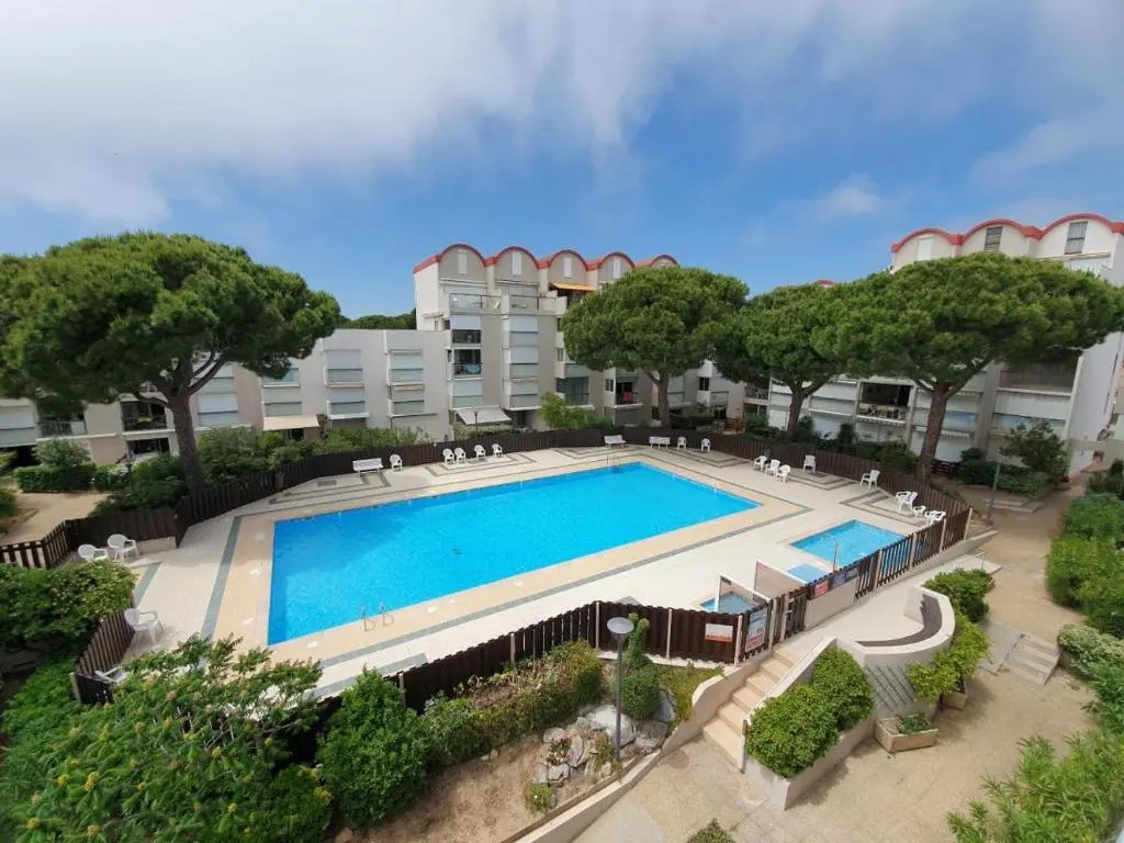 Appartement avec terrasse au centre de GRUISSAN